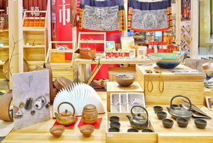 從書齋到田野，以創(chuàng)意點(diǎn)亮希望 湖大師生十年扶貧路結(jié)出文藝碩果